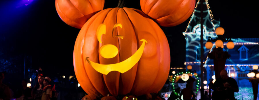 Mickey's-not-so-scary-Halloween