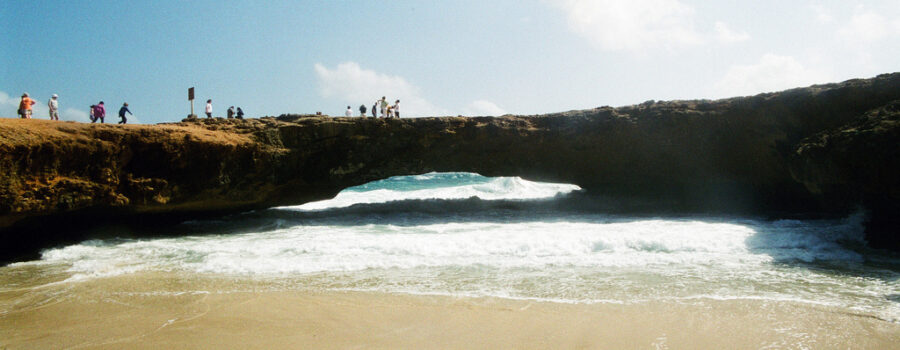 natural bridge Aruba