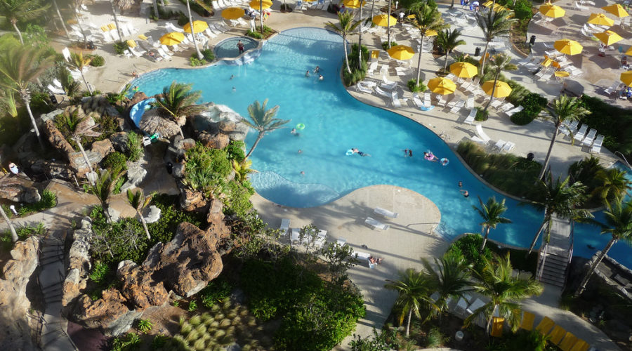 Marriott's pool in Aruba