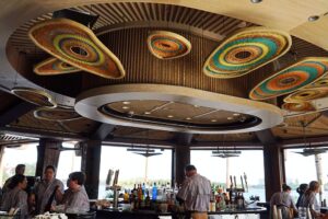 Outside Bar at Wailulu Bar & Grill at the Island Tower at Disney's Polynesian Villas
